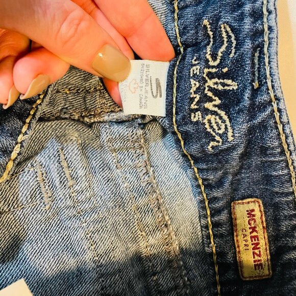 Womens Silver Capri Jeans Suki Distressed Blue Wash Size 26 - Picture 4 of 8